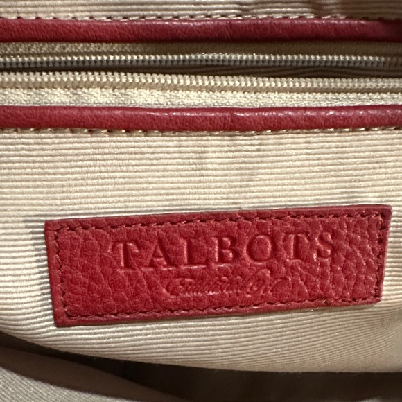 Talbots pebble soft Elegant Red Leather Handbag w gold hardware multiple pockets - Picture 12 of 14
